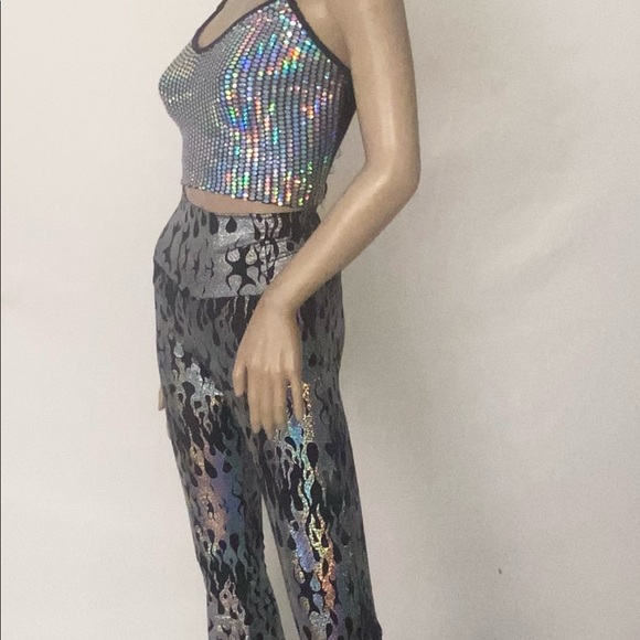 Fire bell bottom pants - Picture 5 of 9